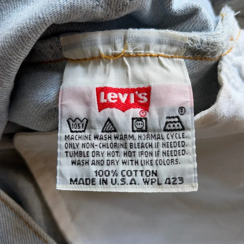 Vintage Levi's 501 Jeans Mens 40x32 Light Blue USA Made 90s Straight Leg Denim